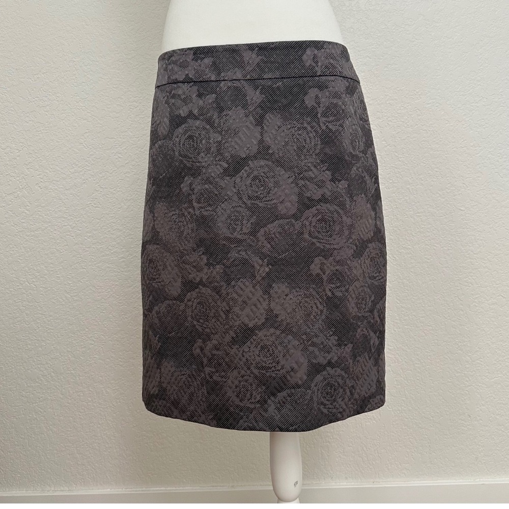 Ann Taylor Pencil Skirt Women 12 Gray Floral Jacquard Textured Lined Knee Length